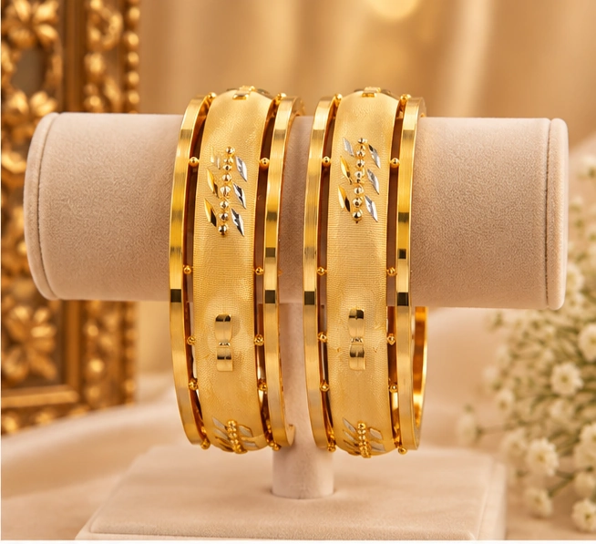 Royal Bangle 011 view 3
